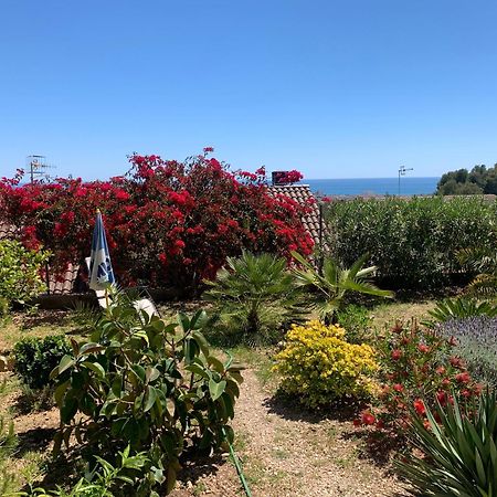 Precioso Apartamento Con Vista Al Mar Calafell Ngoại thất bức ảnh