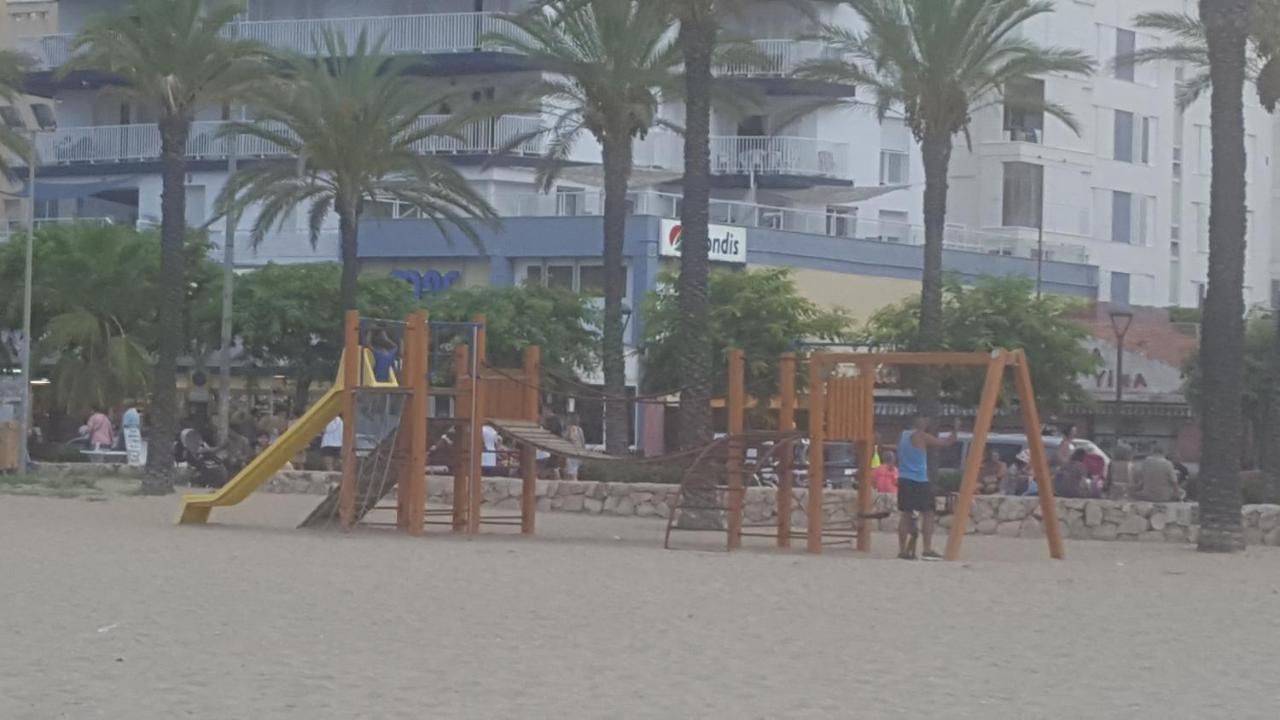 Precioso Apartamento Con Vista Al Mar Calafell Ngoại thất bức ảnh